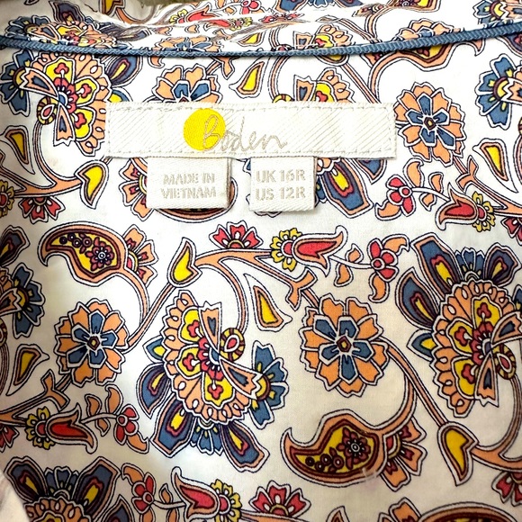 Boden Cotton Shirt Gently Used
Ivory, Block Paisley - Picture 2 of 4